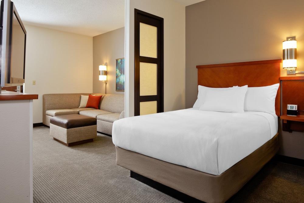 Hyatt Place Atlanta Airport South Екстериор снимка