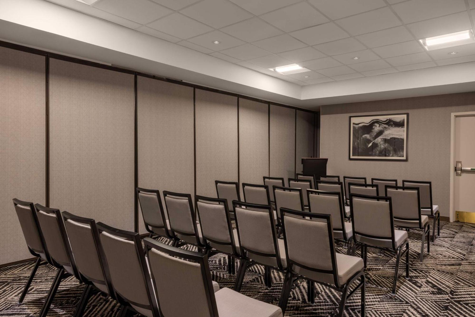 Hyatt Place Atlanta Airport South Екстериор снимка