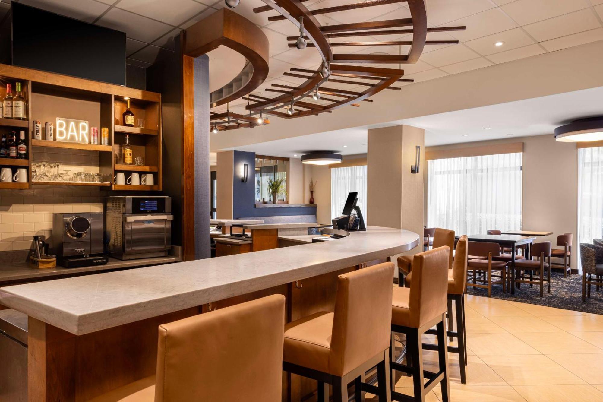 Hyatt Place Atlanta Airport South Екстериор снимка